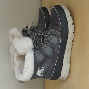Sorel ankle boots size 7.5